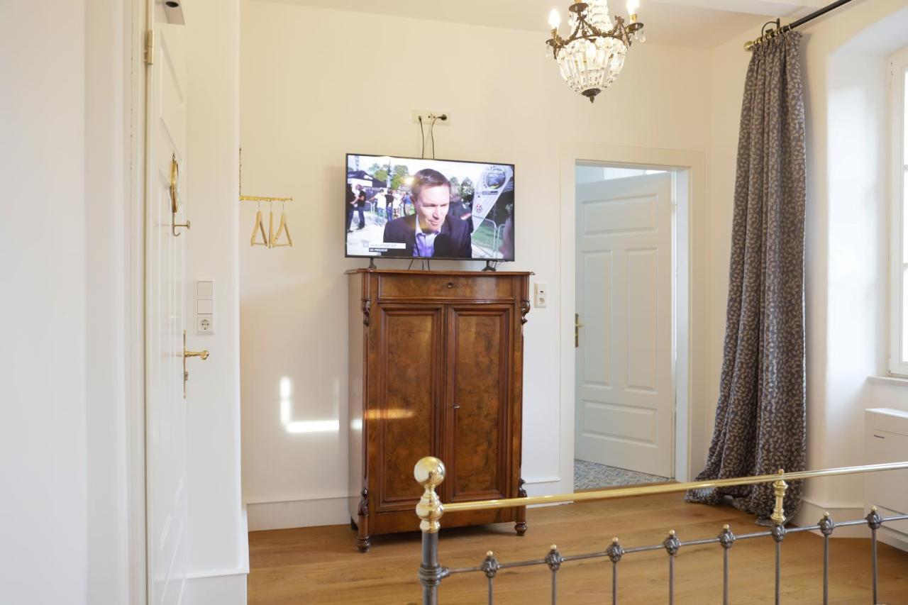 Boutique-Hotel Im Sternenhof Grosskarlbach Dış mekan fotoğraf